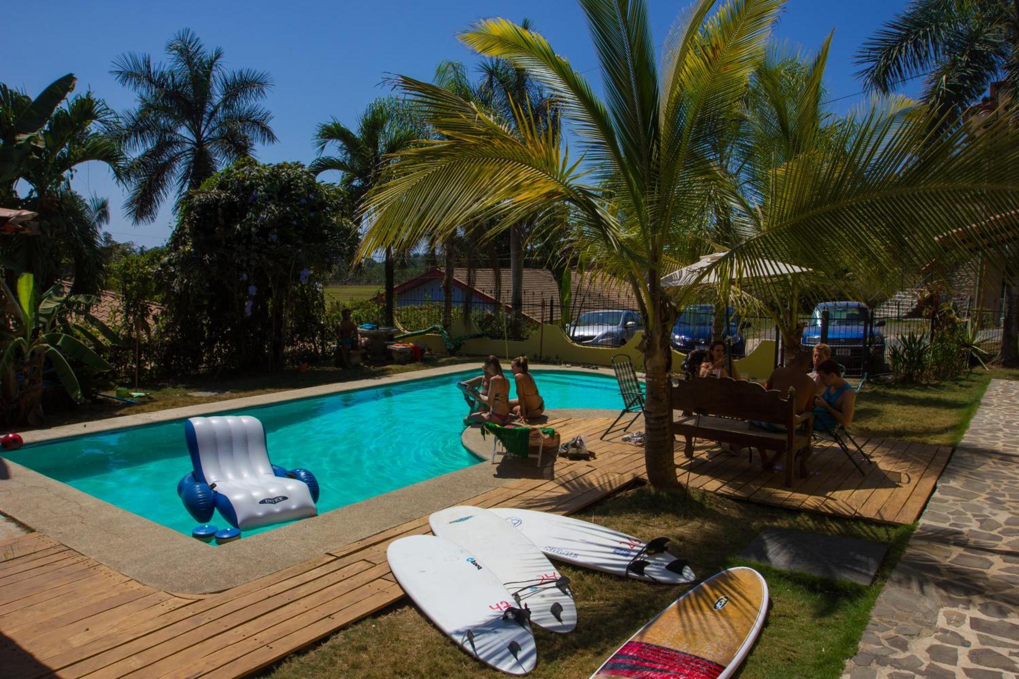 Wipeout Hostel Jaco Exterior photo
