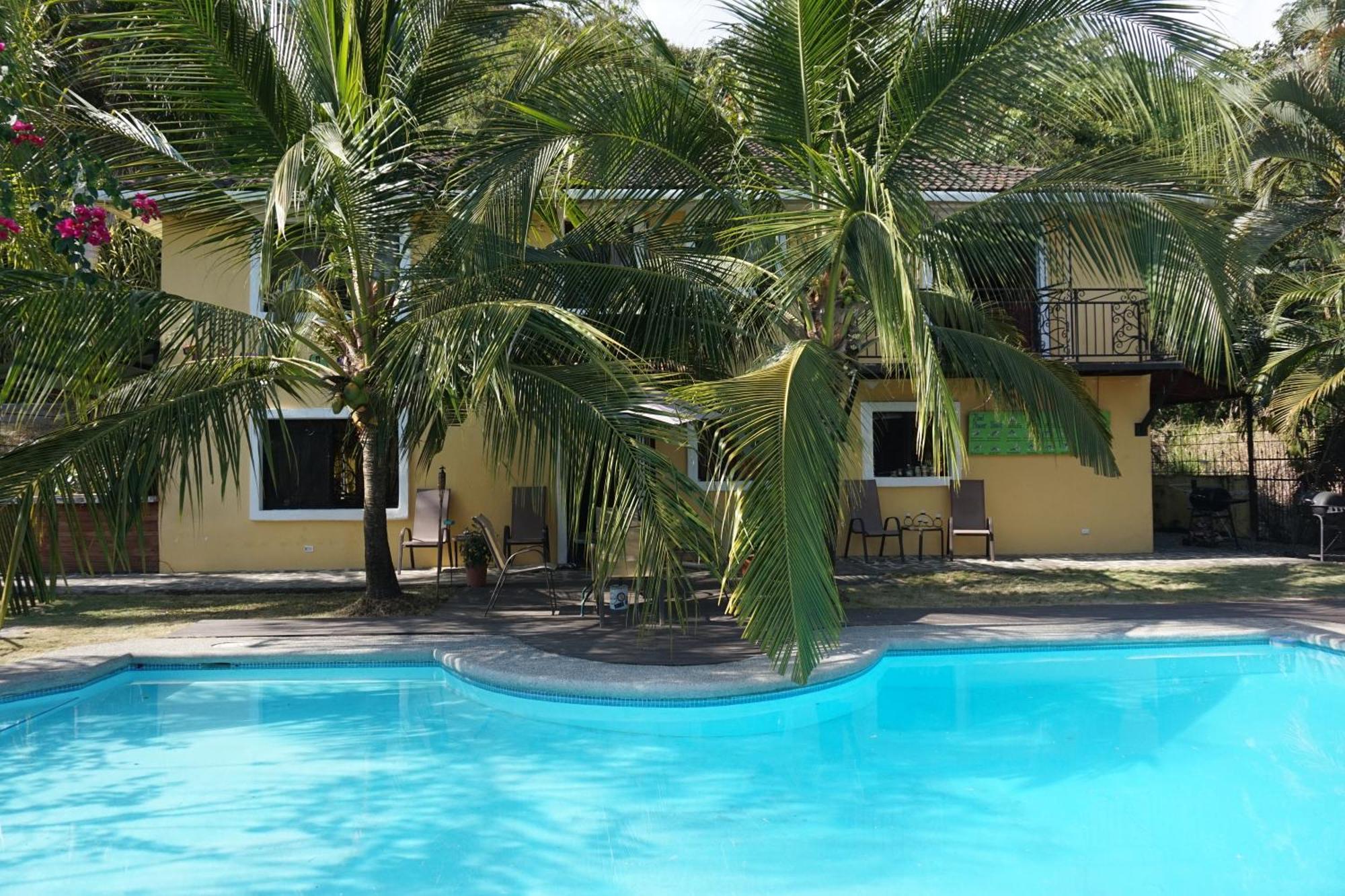 Wipeout Hostel Jaco Exterior photo